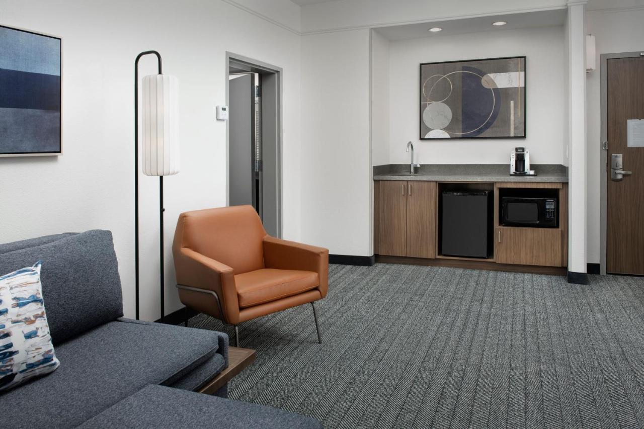 Courtyard By Marriott Savannah Downtown - Historic District Extérieur photo