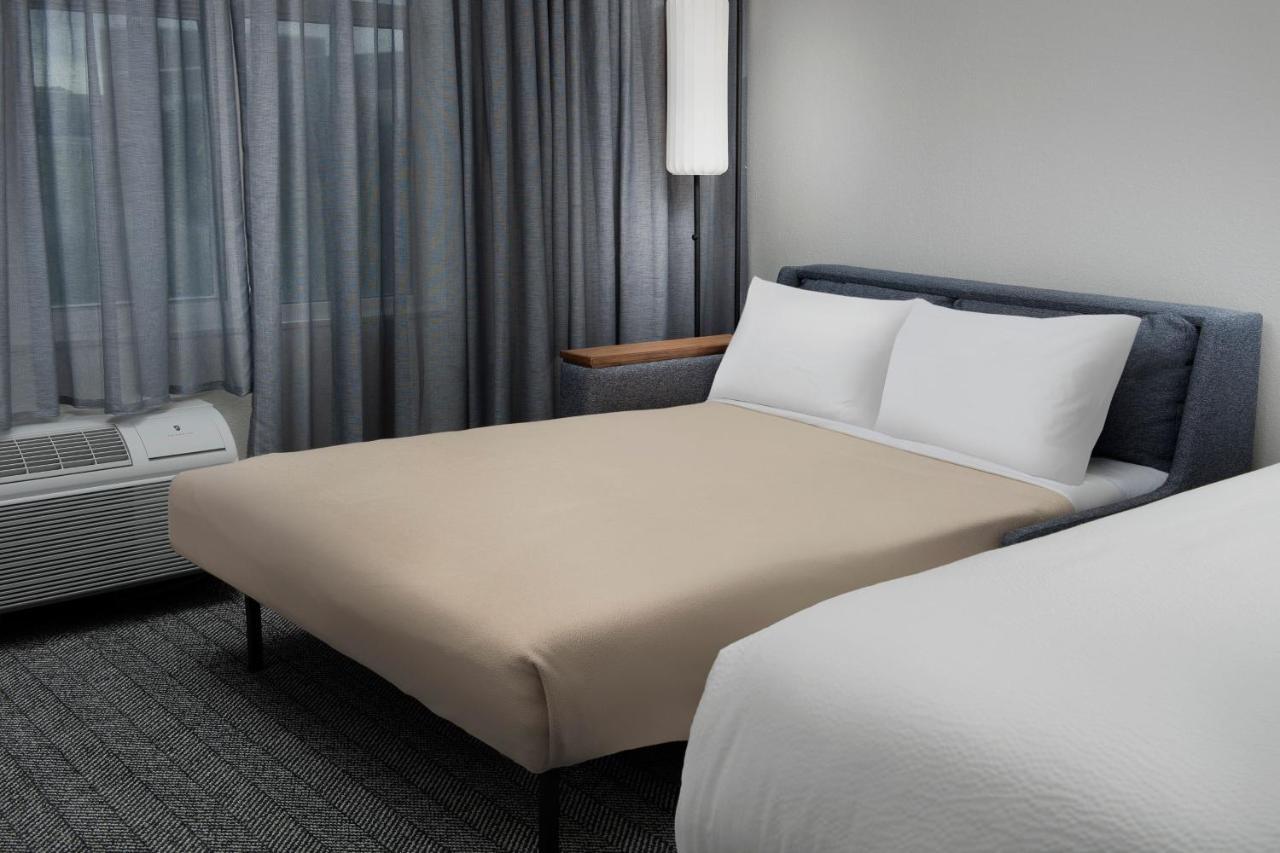 Courtyard By Marriott Savannah Downtown - Historic District Extérieur photo