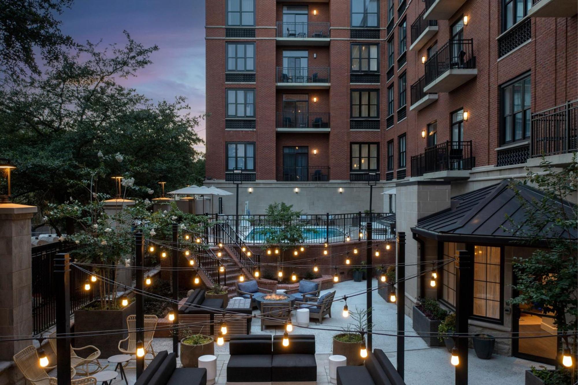 Courtyard By Marriott Savannah Downtown - Historic District Extérieur photo