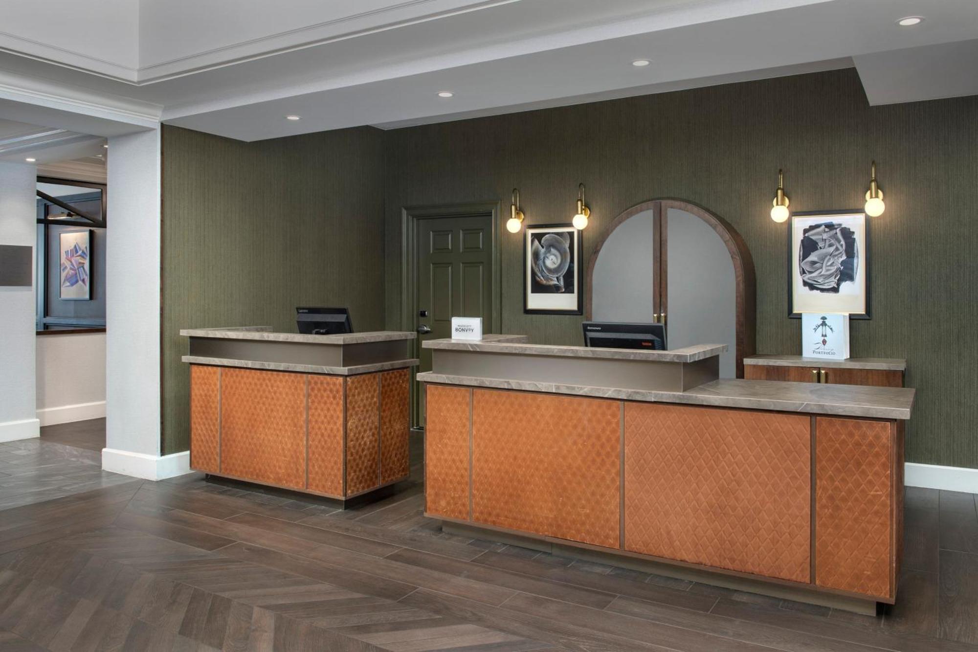Courtyard By Marriott Savannah Downtown - Historic District Extérieur photo